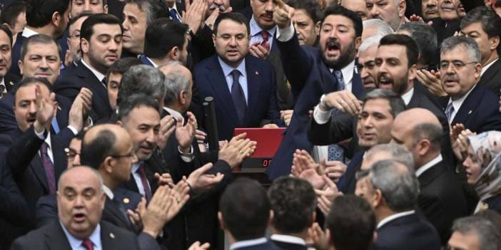 Son Dakika | Akın Gürlek ilk HSK toplantısını yaptı! "Liyakati sürdüreceğiz"