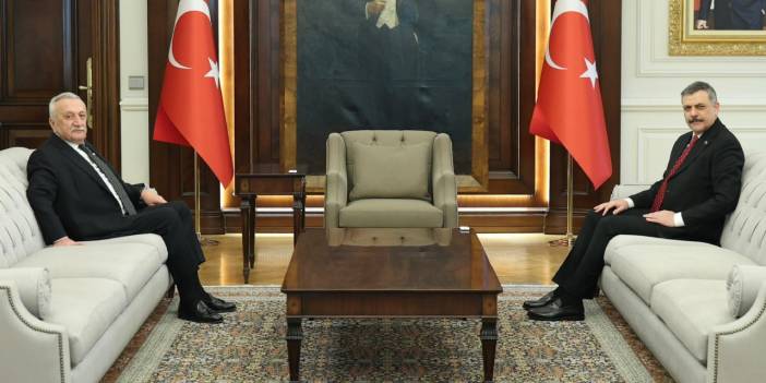 Mehmet Ağar'dan yeni İçişleri Bakanı'na ziyaret