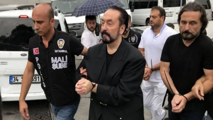 Adnan Oktar davası "usul tartışması" ile başladı!