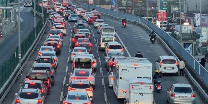 İstanbul trafiğinde iftar telaşı: Yoğunluk 85!
