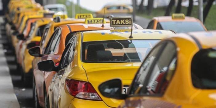 Mehmet Şimşek bir dokundu piyasa allak bullak oldu: Taksiden kaçan kaçana