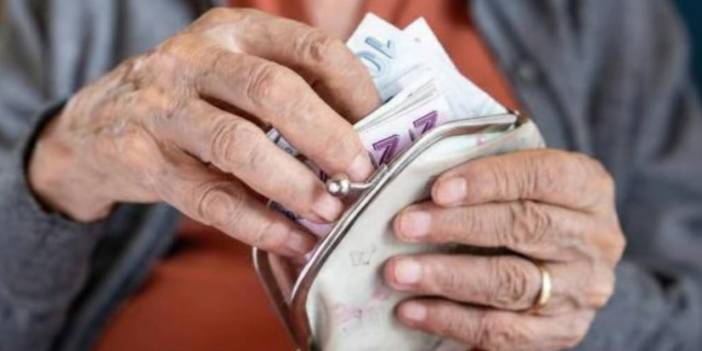 Emekli maaşını 2 katına çıkaracak zam için tarih verdi: Nefes aldıracak senaryoyu açıkladı