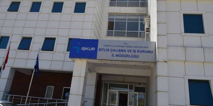 AKP'li vekil müjde diyerek duyurdu: AKP'li başkanların vereceği isimler işe alınacak iddiası