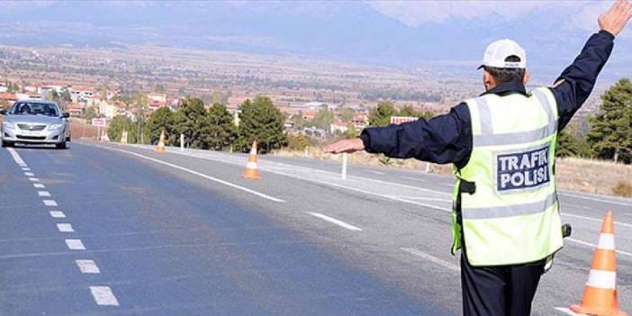 Dur ihtarına uymadı: Sürücüsü ayrı araç sahibi ayrı ceza yedi