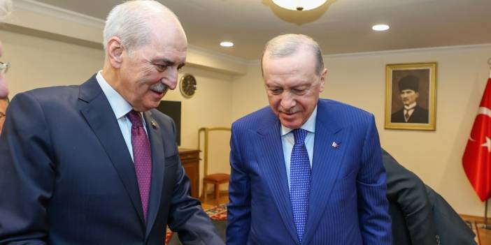 Numan Kurtulmuş'tan Erdoğan'a Sırrı Süreyya Önder hediyesi