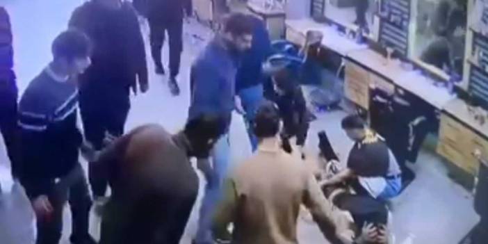 Adana'da silahlı saldırı! Husumetlisini vurmak istedi berberi yaraladı