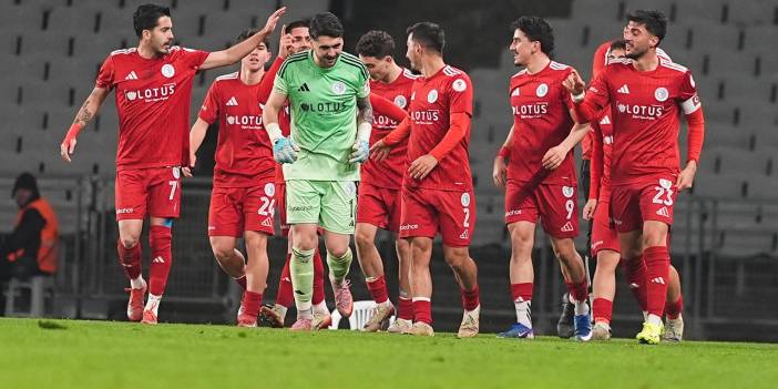 TFF 2. Lig ekibi Kocaelispor'u devirip veda etti