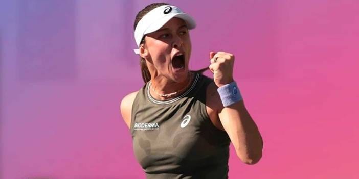 Zeynep Sönmez ABD'de tarihe geçti