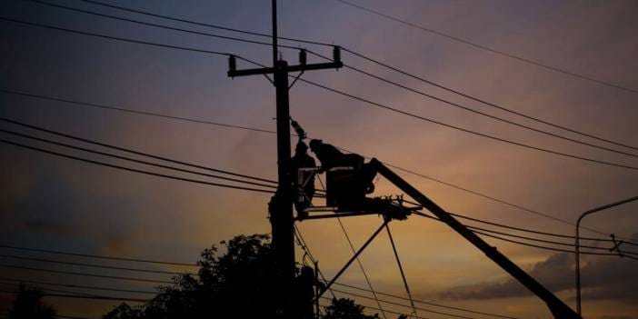 İstanbul'da bugün 27 ilçede elektrik yok: 9 saate kadar sürecek