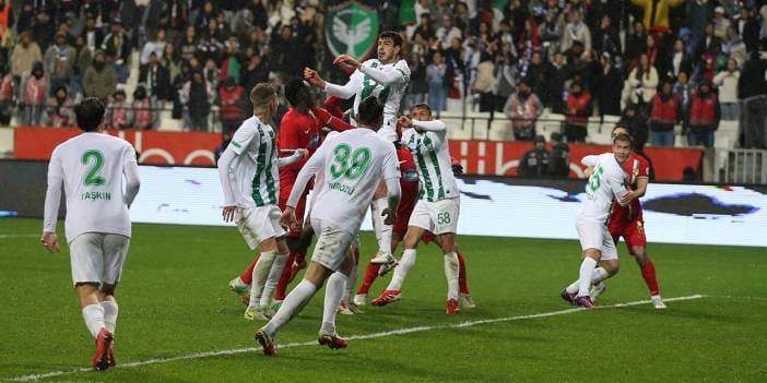 Amedspor 1 atıp 3 aldı