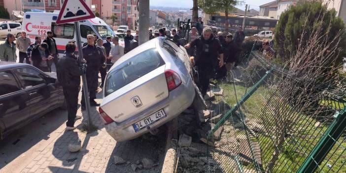 El freni çekilmeyen otomobil dede ve torunlarına çarptı: 11 yaşındaki Öykü hayatını kaybetti