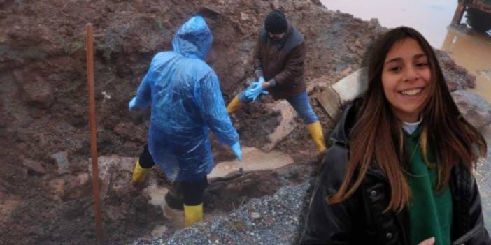 3 yıllık umut yerini 'yas'a bıraktı! Depremde kaybolan İrem annesinin adıyla defnedilmiş!