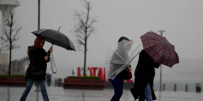 Montları kaldırmayın, şemsiyeleri hazırlayın! AKOM açıkladı: İstanbul'a önce ayaz sonra yağmur geliyor