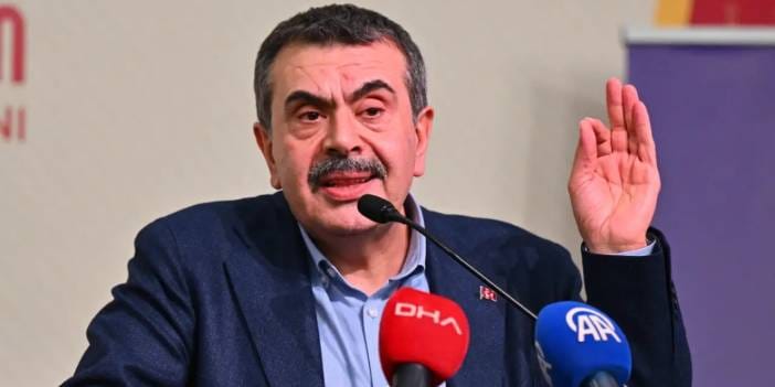 Özgür Özel'i hedef alan Yusuf Tekin'e CHP'den sert tepki: Her güzel şeye düşman zihniyetin temsilcisi