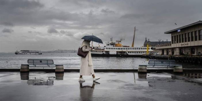 İstanbul ve İzmir dahil 15 ile sarı kodlu alarm verildi: Kuvvetli yağış ve fırtına vuracak