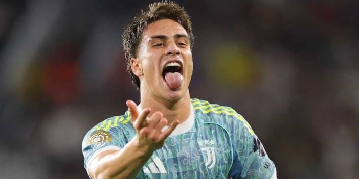 Kenan Yıldız'ın hangi takımı tuttuğu belli oldu: Paylaşıma kayıtsız kalmadı