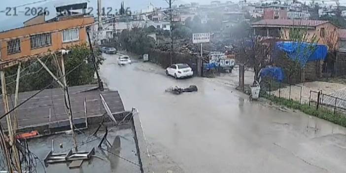 Kozan'da su birikintisine giren motosiklet devrildi