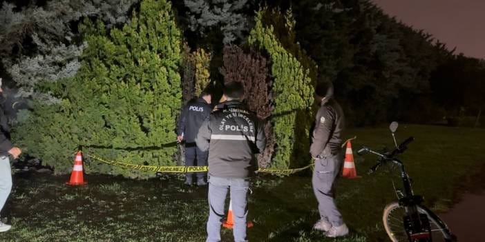 Ümraniye'de parkta erkek cesedi bulundu