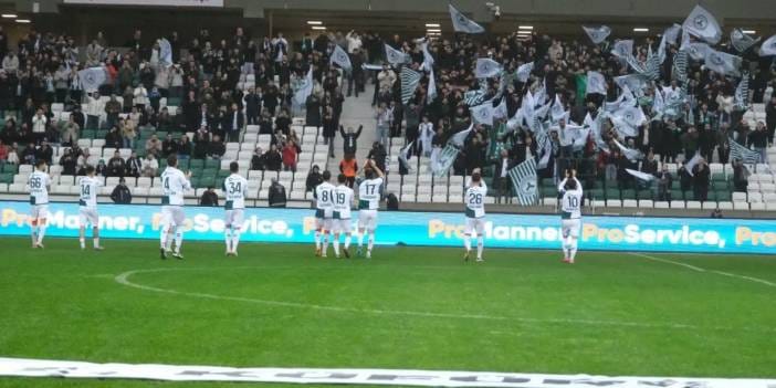 Neredeeen nereye: Gol atamaya atamaya koptu gidiyor