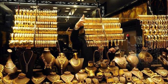 Altın yeniden yükselişe geçti: Ateşkesin ihtimali yetti