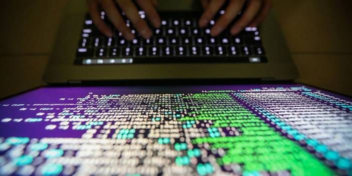 Öğrencilerin kişisel verileri çalındı! 770 bin kişinin bilgileri ifşa oldu