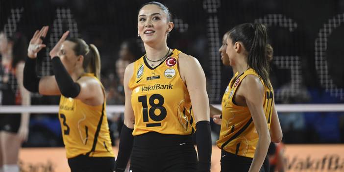Vakıfbank Eczacıbaşı'nı devirip şampiyon oldu: Rekoru ele geçirdi