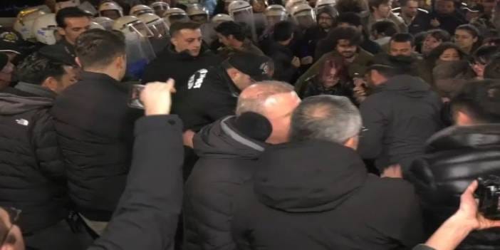 Öğrencilerin 19 Mart yürüyüşüne polis müdahalesi: 30 gözaltı