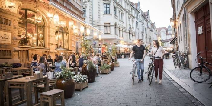 Araştırma ortaya koydu: Alman gençler bunalımda, çözümü göçte arıyor