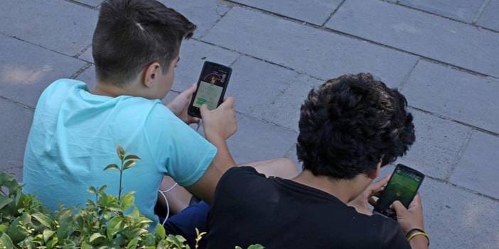 Türkiye sosyal medya kullanımında dünya liderliğine koşuyor