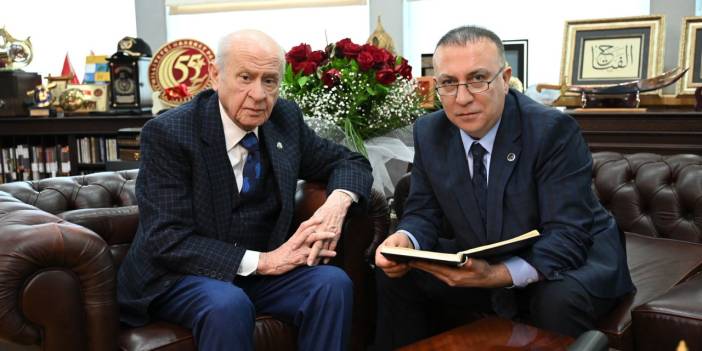 İstifa etmişti: İzzet Ulvi Yönter'den dikkat çeken 'Bahçeli' paylaşımı