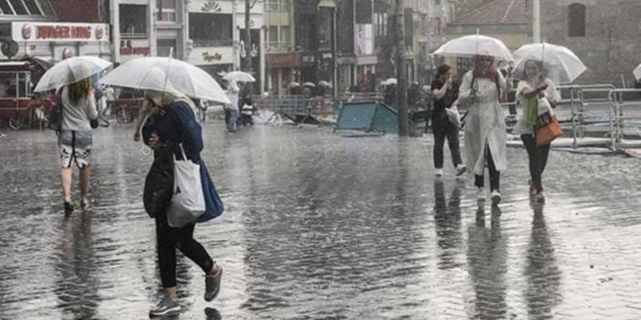 İstanbul'da yağmur dur durak bilmiyor: MGM son raporunu paylaştı