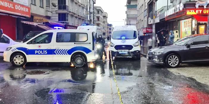 Esenyurt'ta 'yol verme' cinayeti: Silah patladı 1 kişi öldü