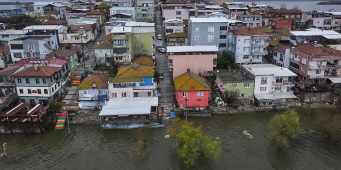 10 yıldır böyle su görülmedi! 3 metreye düşmüştü, şimdi taşma noktasında