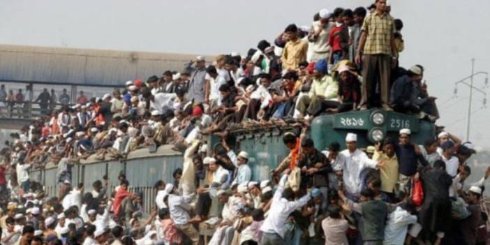 Dünya tarihinde bir ilk! Hindistan'da 1.4 milyar insan için düğmeye basıldı