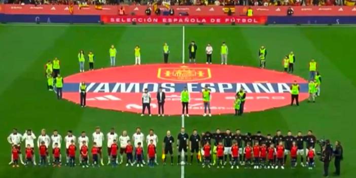 İspanya Mısır maçında futbolcuları bile şaşkına çeviren anlar: Soruşturma başlatıldı