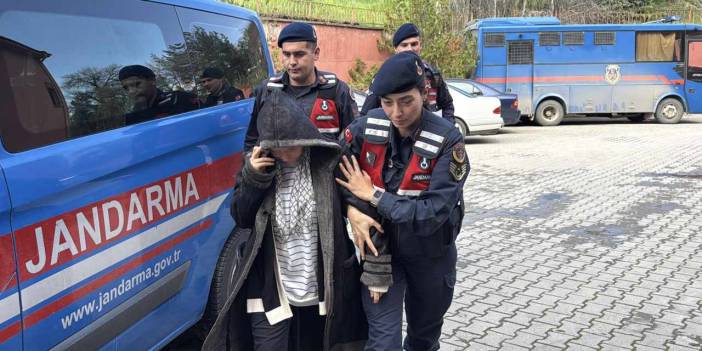 Tartıştığı kocasını av tüfeğiyle başından vurarak öldürdü