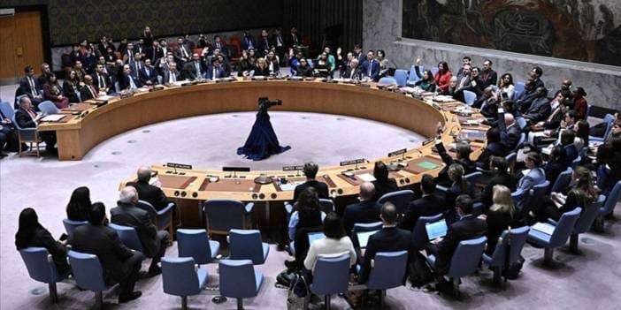 Hürmüz Boğazı krizi büyüyor: Rusya, Çin ve Fransa askeri müdahaleye karşı