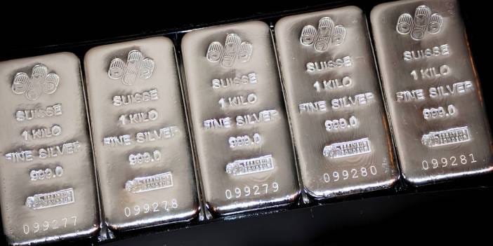 Gümüş istikrarlı: Test edilen eşik aşıldı