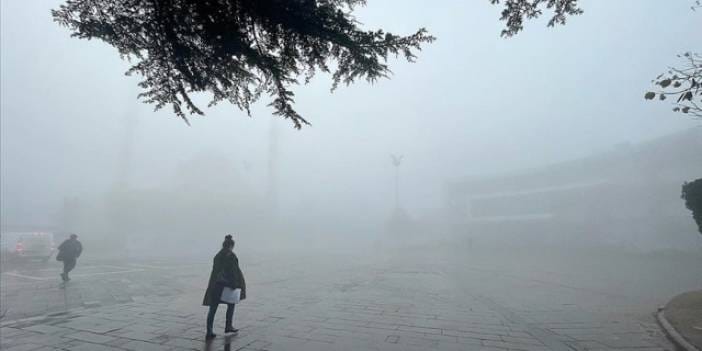 Soğuklar geldi Meteoroloji uyarı üstüne uyarı yaptı: Buzlanma, don, pus, sis, çığ...