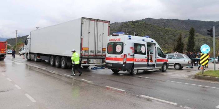 Amasya'da yürek yakan kaza! Otomobilden fırlayan 10 aylık bebek yaşamını yitirdi