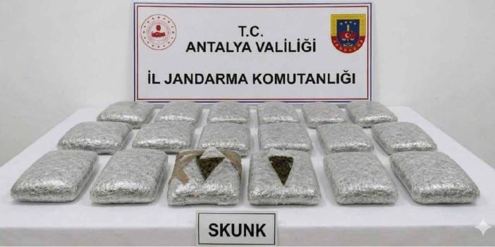 Antalya'da uyuşturucu operasyonu! Kilolarca ele geçirildi