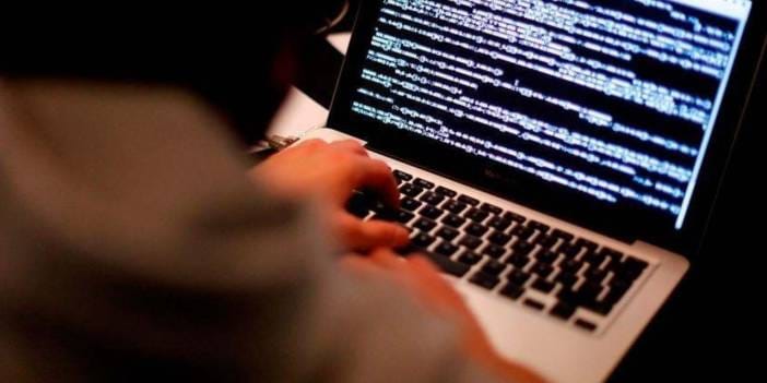 Son Dakika | İllegal bahis parası taşıma işi yapan 11 kişi tespit edildi! İstanbul ve Hakkari'de operasyon