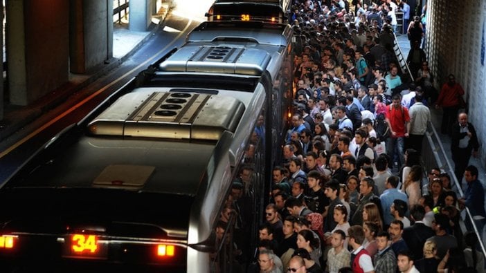 İstanbullulara 29 Ekim'de ulaşım müjdesi