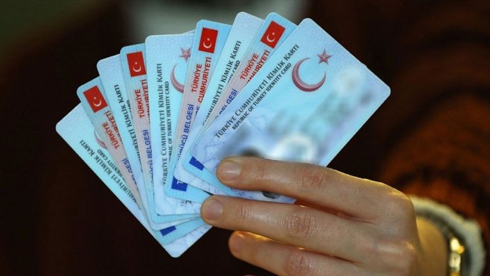 Nüfus ve Vatandaşlık Müdürlüğünden 'yeni kimlik' açıklaması