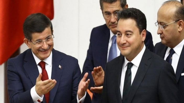 Davutoğlu'nun kurmayı oy oranını açıkladı! Yeni Parti kurulmadan "ittifak" mı geliyor?