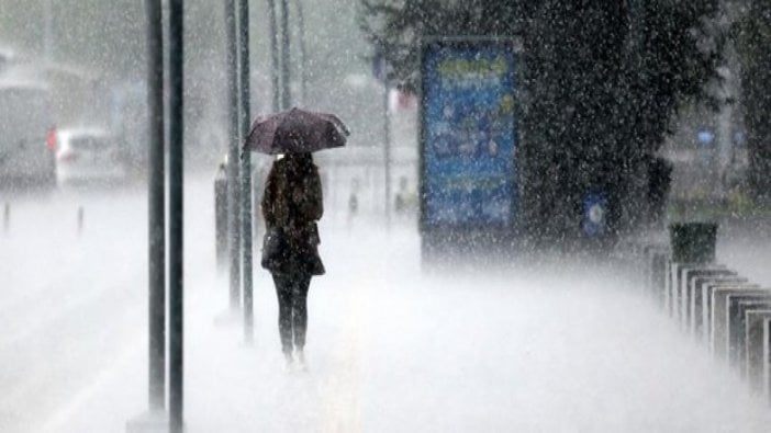 Meteoroloji'den 11 il için kuvvetli sağanak uyarısı! 