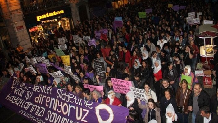 Kadına Yönelik Şiddetle Mücadele Günü: 379 milyon kadın aile içi şiddete maruz kaldı