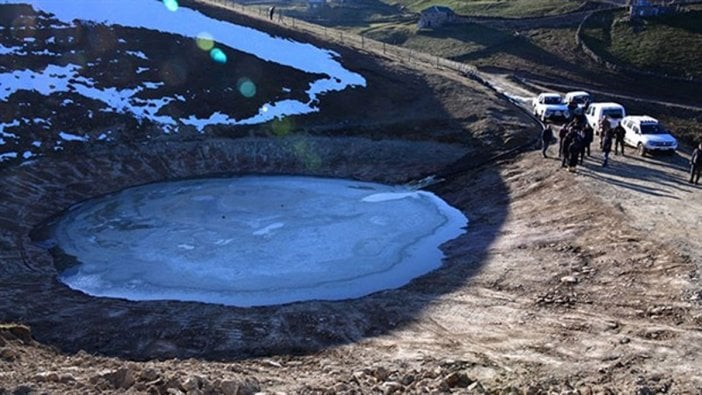 Dipsiz Göl'ün 'yasal izin'le yok edilmesine soruşturma açıldı