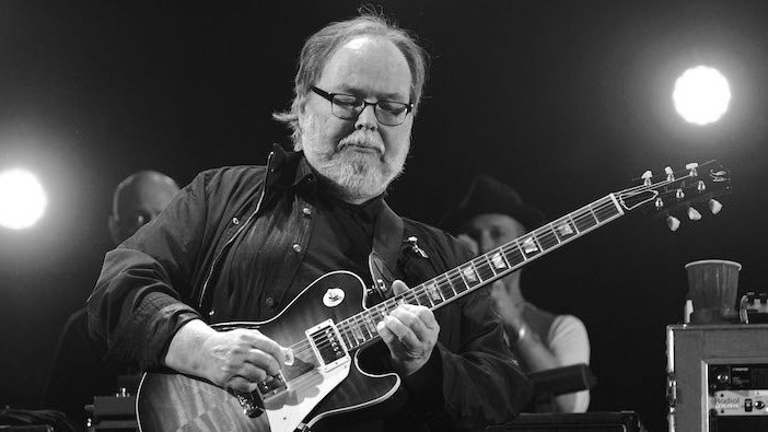 Gitarist Walter Becker yaşamını yitirdi