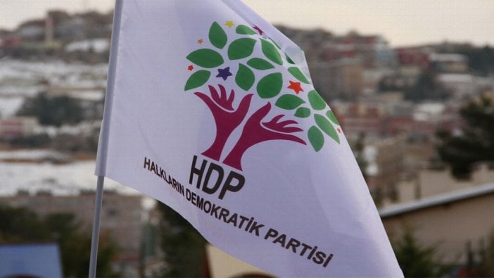 HDP'li Meclis üyeleri kayyum atanan belediyeye alınmadı